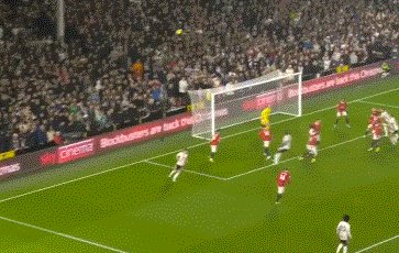 1668374428778075277.gif 蜂鸟电竞品牌入口-【英超】埃里克森传射 加纳乔替补绝杀 曼联客场胜