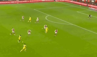 1734560869983063627.gif 【联赛杯】热苏斯帽子戏法,阿森纳逆转水晶宫进4强!